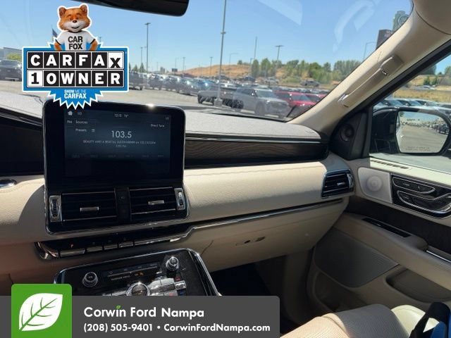Used 2019 Lincoln Navigator L Reserve AWD/4WD image 12
