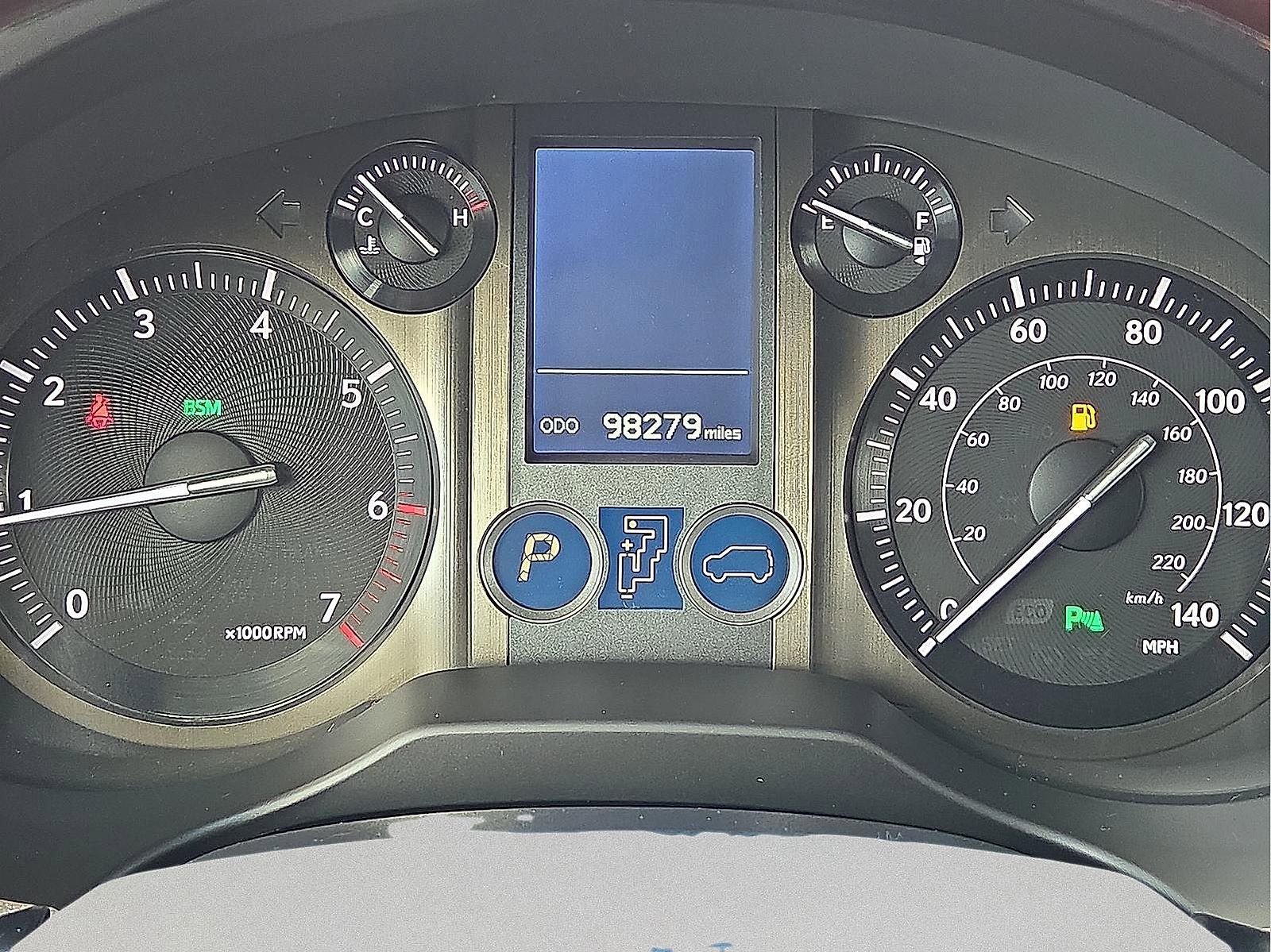 Used 2017 Lexus GX 460 Premium w/ Premium Package image 23