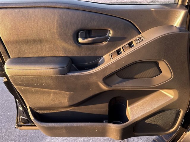 Used 2022 Nissan Frontier S w/ Technology Package image 21