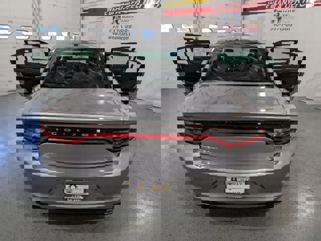 Used 2016 Dodge Charger SE w/ Popular Equipment Group image 14