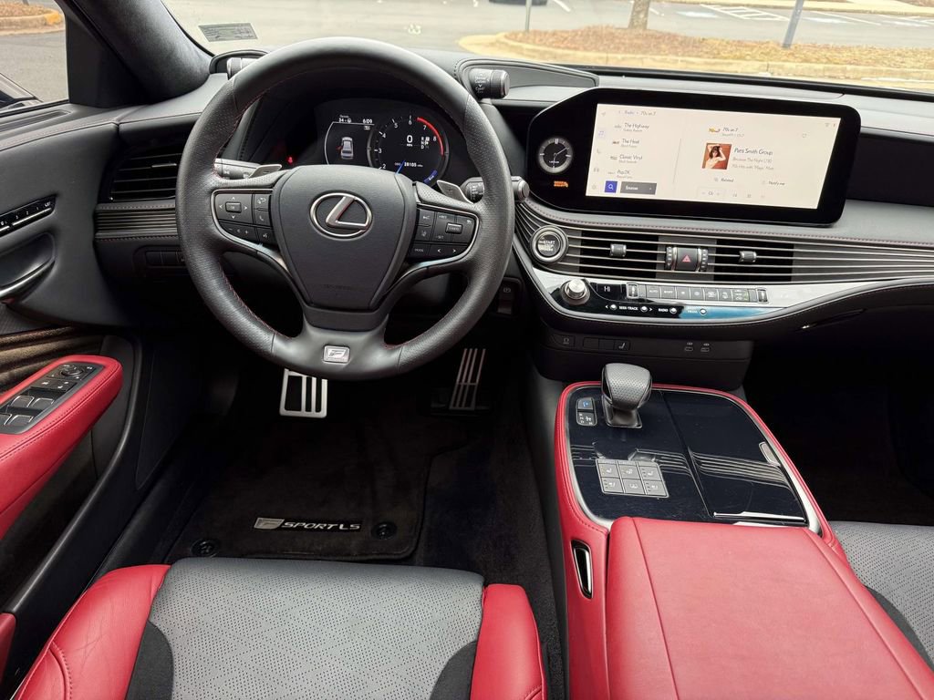 Used 2023 Lexus LS 500 F Sport image 8