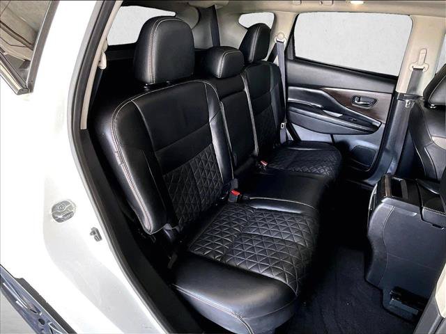 Used 2021 Nissan Murano Platinum w/ Cargo Package FWD image 28