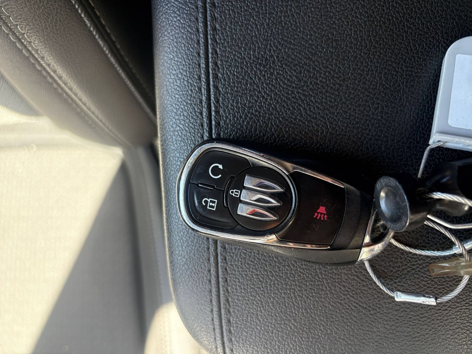 Used 2025 Buick Encore GX Preferred FWD image 23