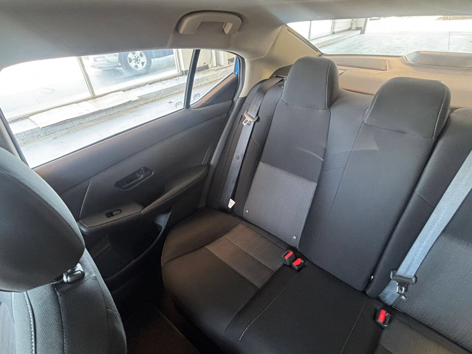 Used 2025 Nissan Sentra SV FWD image 37