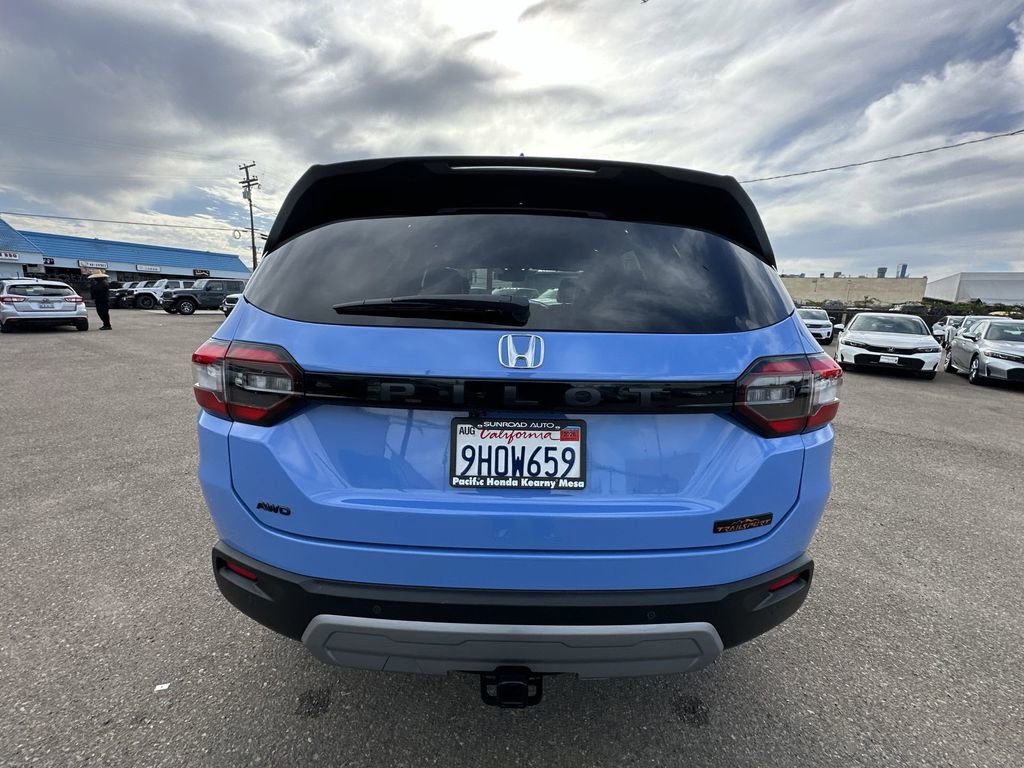Certified 2023 Honda Pilot TrailSport image 34