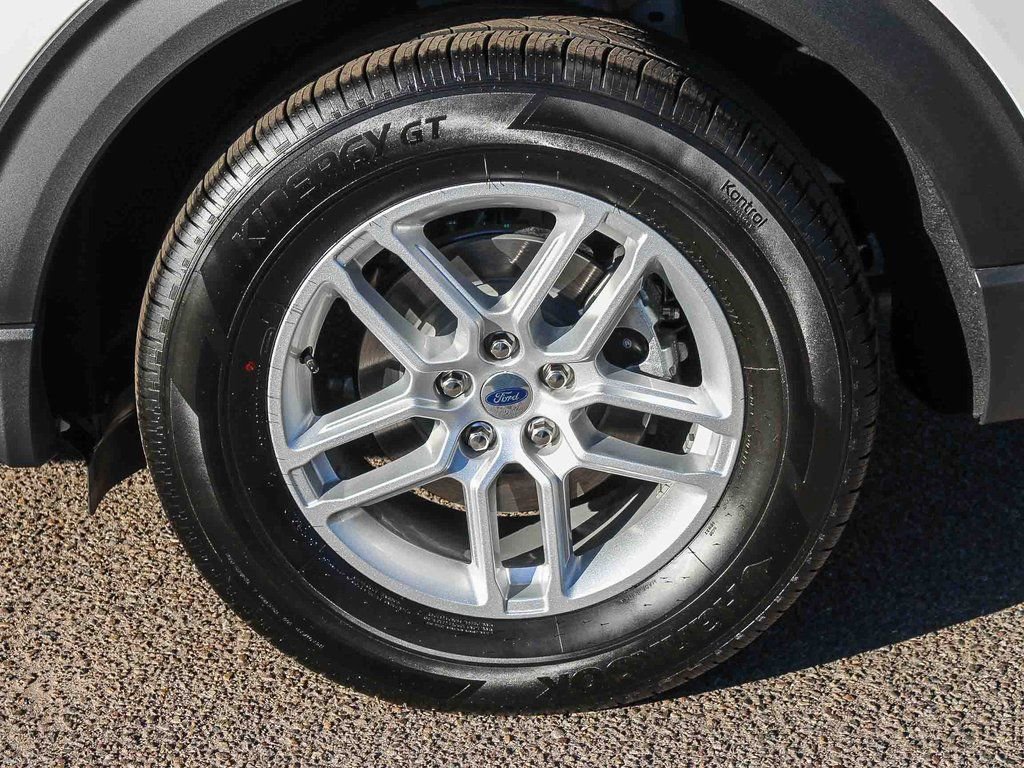 New 2026 Ford Explorer Active w/ Active Comfort Package RWD image 7