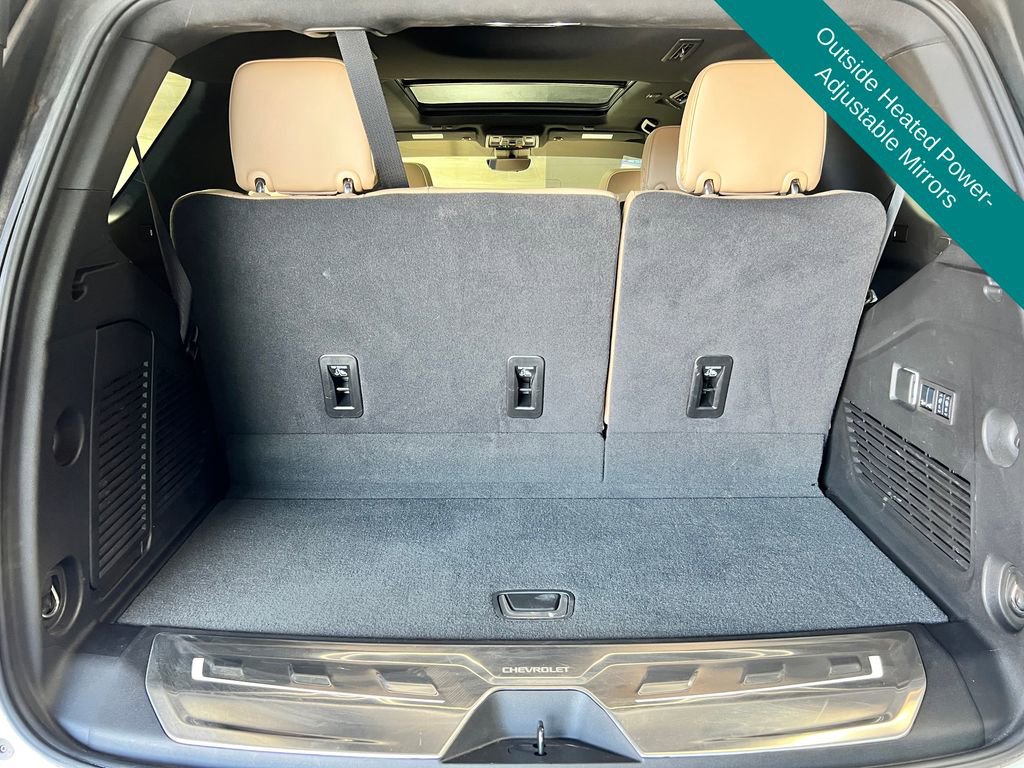 Used 2024 Chevrolet Tahoe Premier AWD/4WD image 22