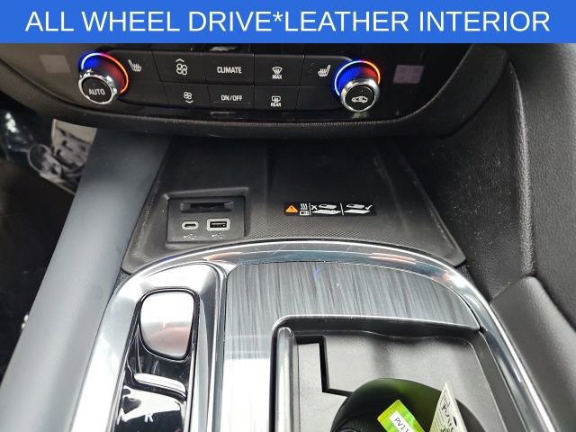 Used 2023 Buick Enclave Essence image 40