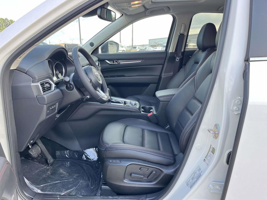 New 2025 MAZDA CX-5 Carbon Edition image 23