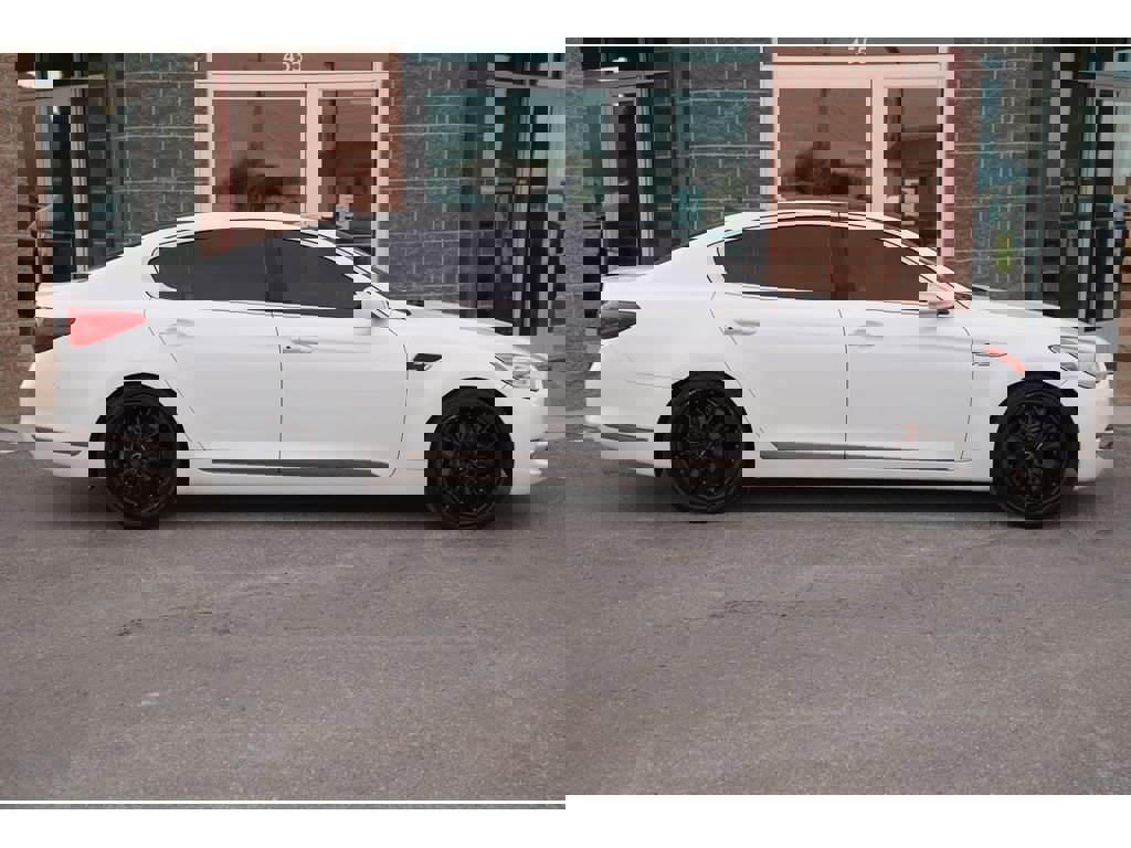 Used 2015 Kia K900 Luxury image 6