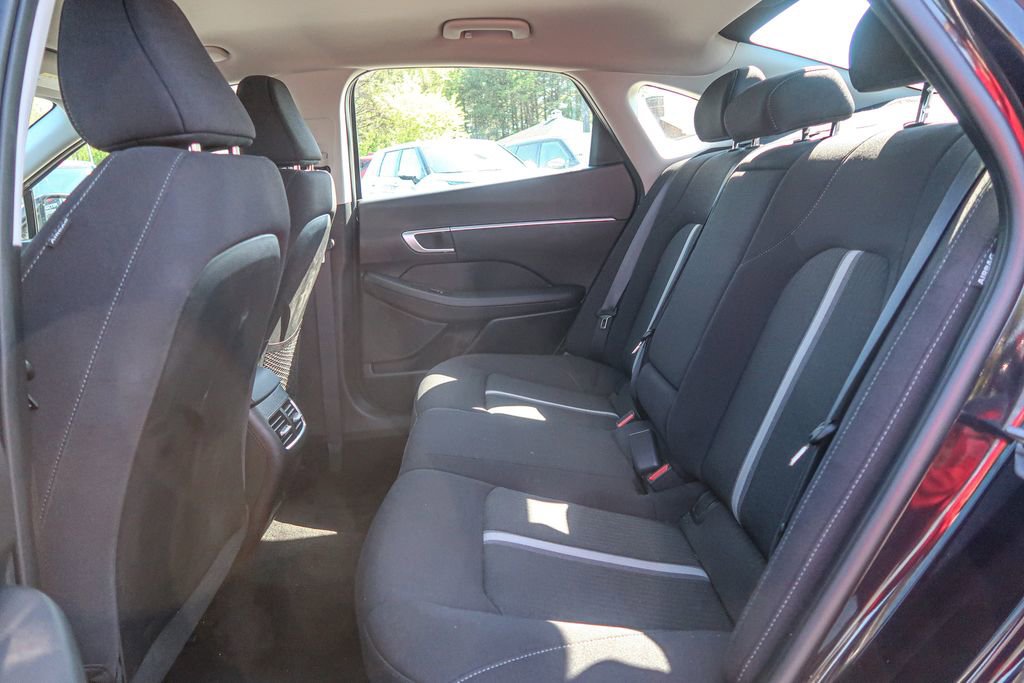 Used 2025 Hyundai Sonata SEL FWD image 23