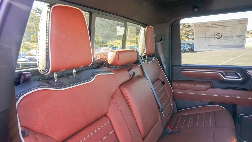 New 2026 GMC Sierra 3500 Denali Ultimate image 14