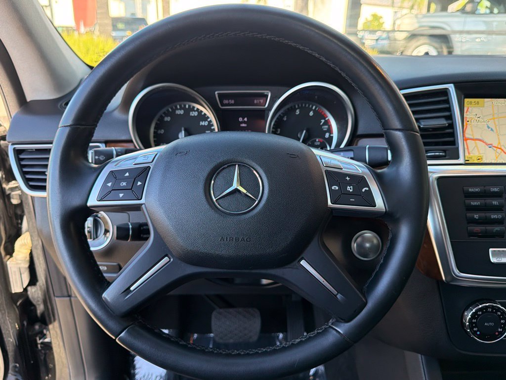 Used 2012 Mercedes-Benz ML 550 4MATIC image 29