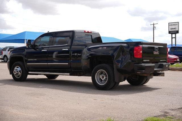 Used 2018 GMC Sierra 3500 Denali w/ Duramax Plus Package AWD/4WD image 5