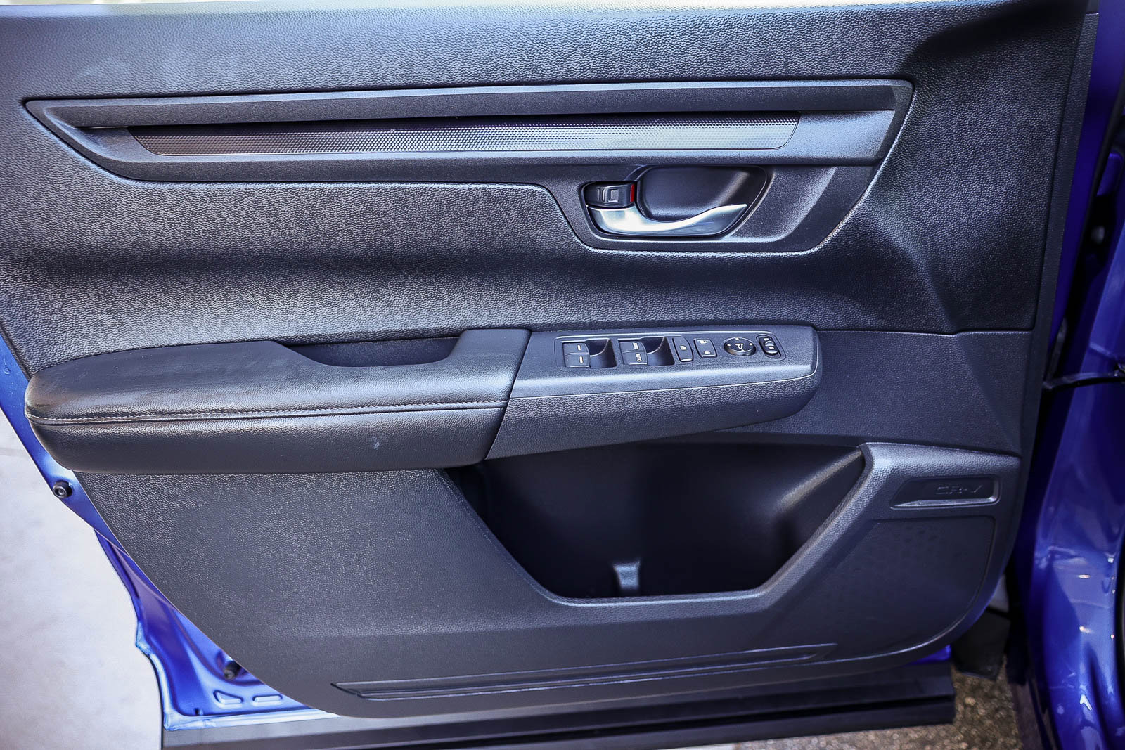 Certified 2025 Honda CR-V EX image 26