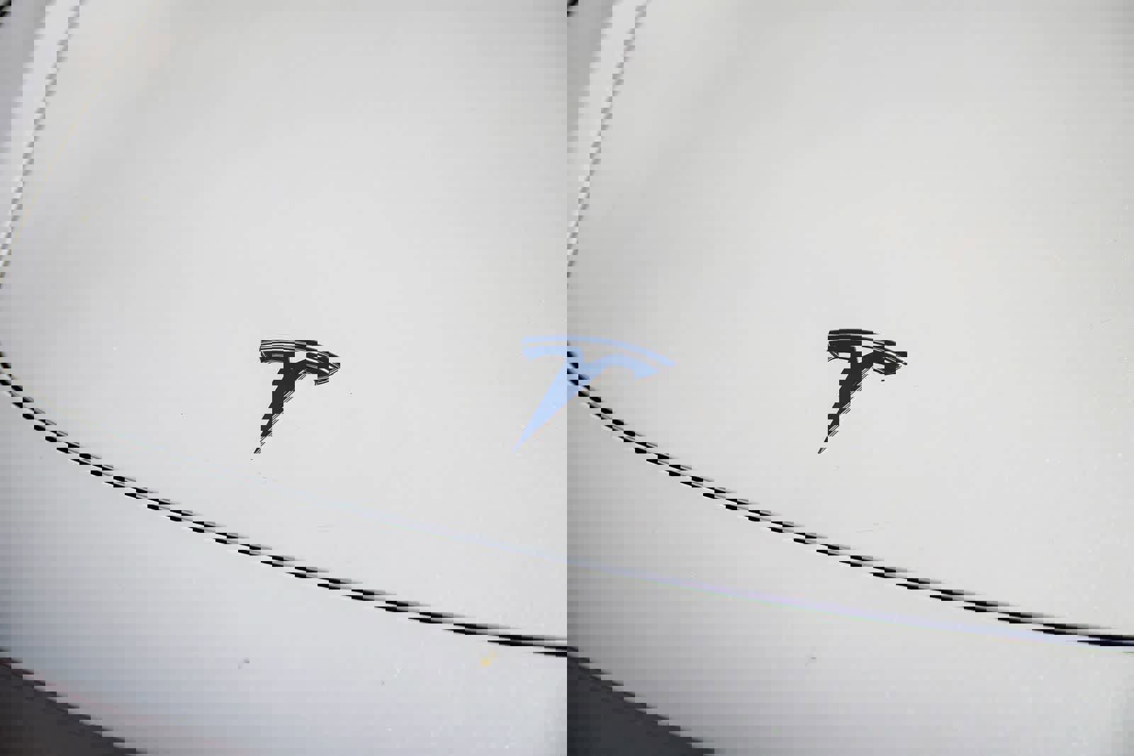 Used 2020 Tesla Model 3 Standard Range Plus RWD image 11