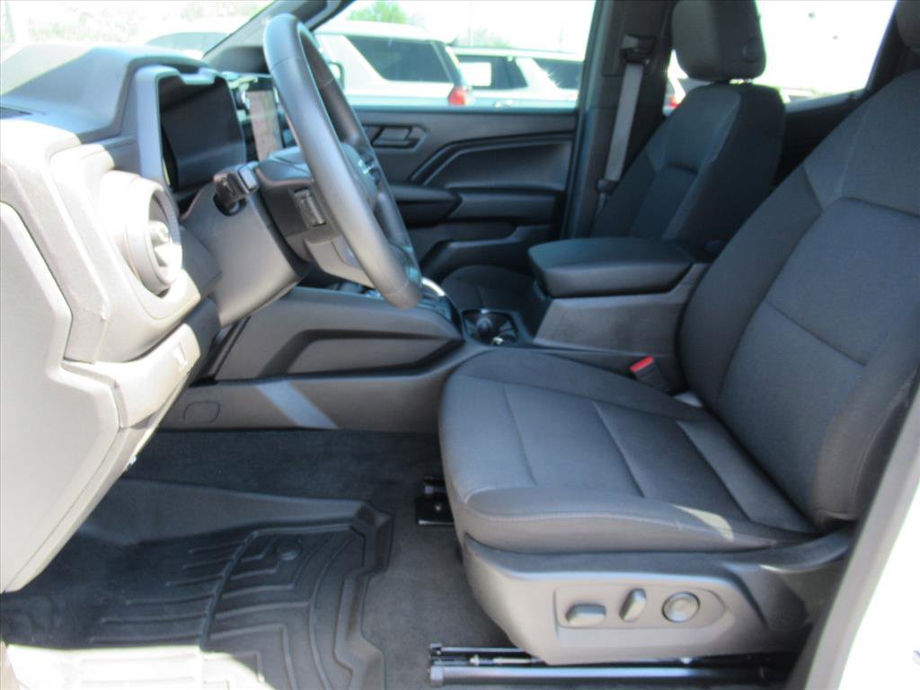 Used 2024 Chevrolet Colorado Trail Boss w/ Technology Package image 20