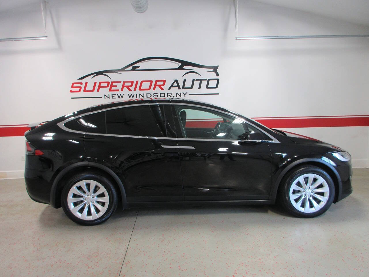Used 2017 Tesla Model X 75D AWD/4WD image 27