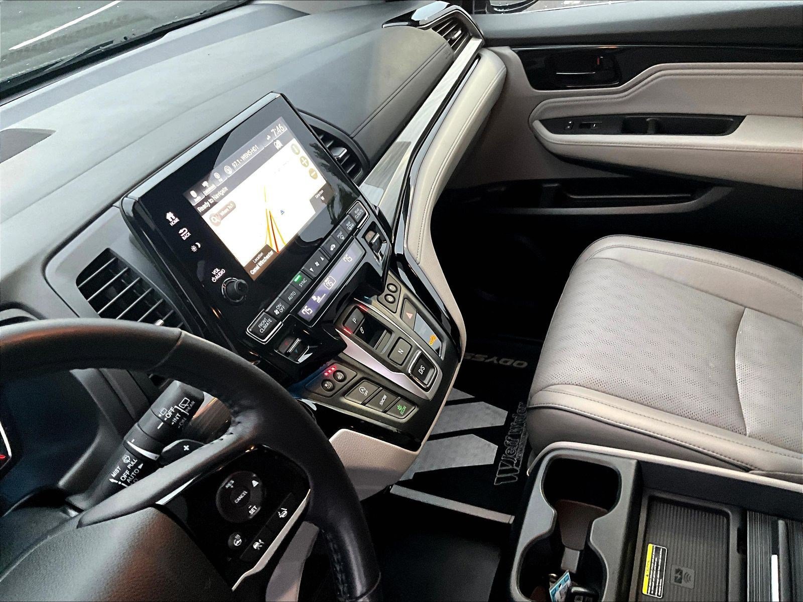Used 2022 Honda Odyssey Elite image 18