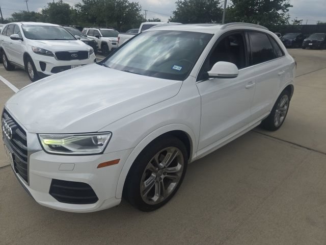 Used 2017 Audi Q3 2.0T Premium Plus w/ Premium Plus Package AWD/4WD image 6