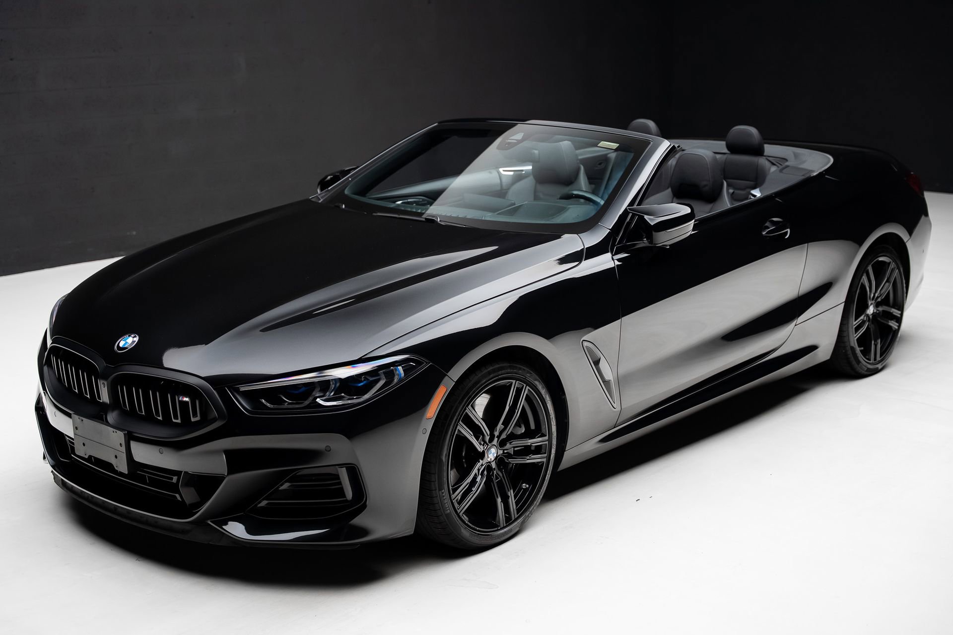Used 2023 BMW M850i xDrive Convertible w/ M Sport Professional Package image 6