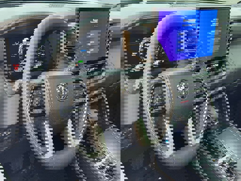 Used 2026 Toyota Sequoia Platinum image 19