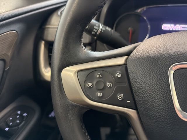 Used 2023 GMC Terrain Denali w/ Denali Premium Package image 34