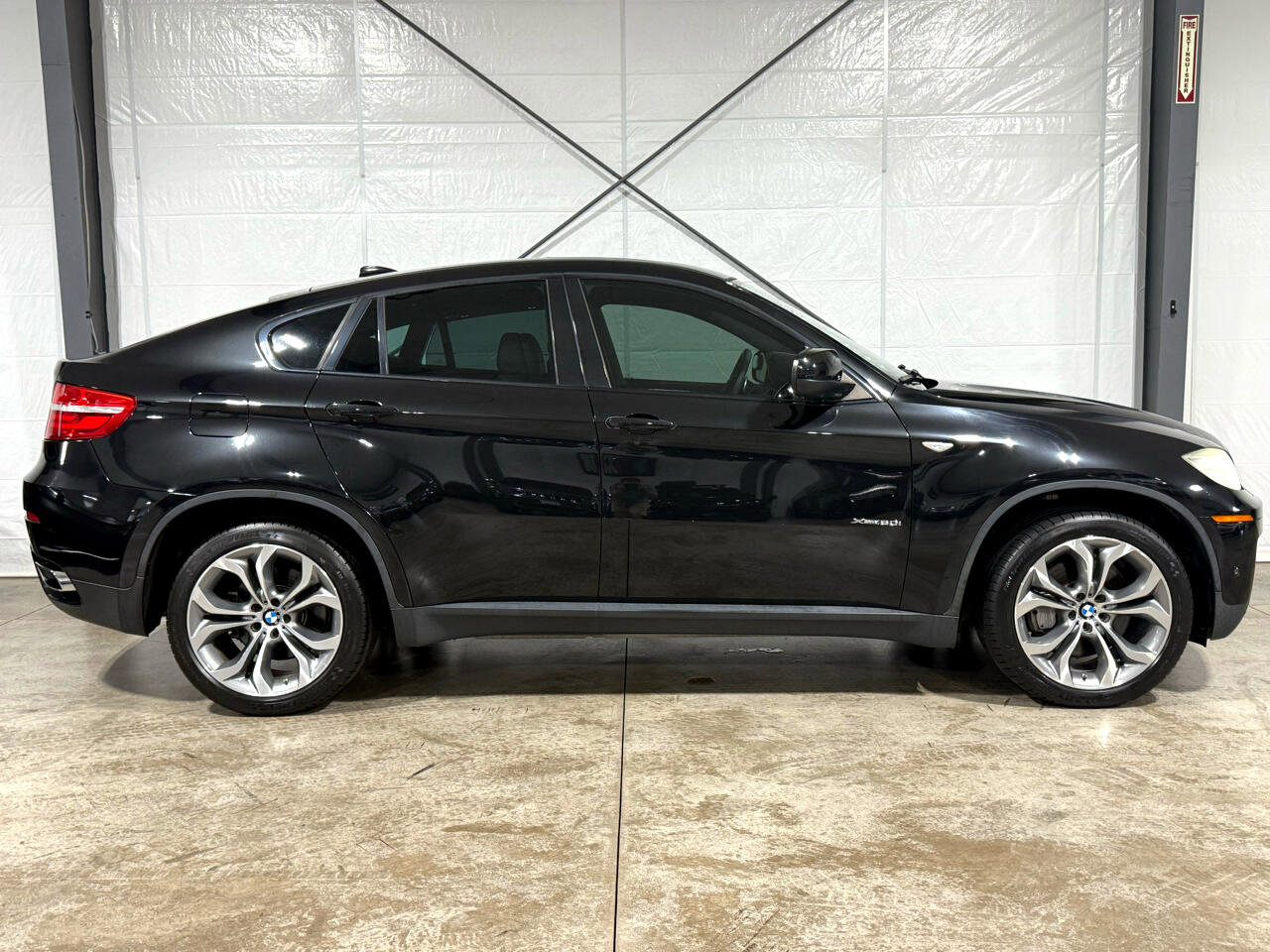 Used 2013 BMW X6 xDrive50i image 5