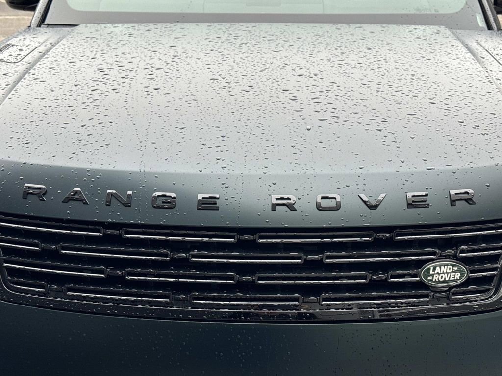 New 2026 Land Rover Range Rover Sport Autobiography AWD/4WD image 11