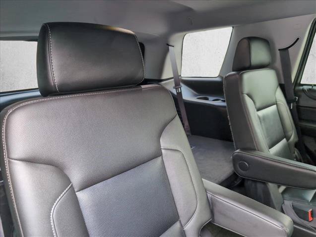 Used 2018 GMC Yukon SLT w/ Premium Edition AWD/4WD image 27