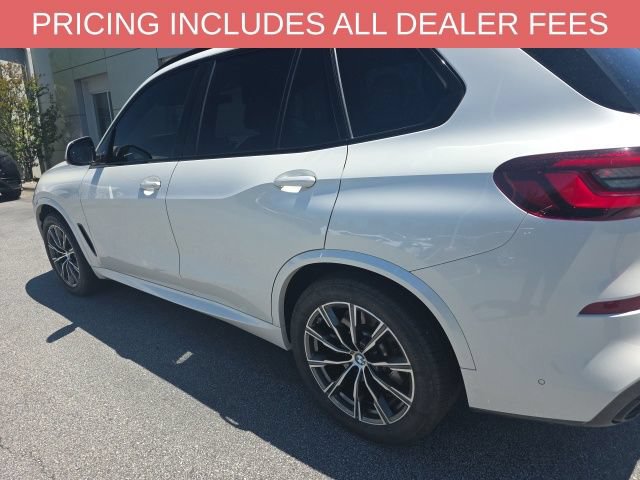 Used 2021 BMW X5 M50i w/ Executive Package AWD/4WD image 32