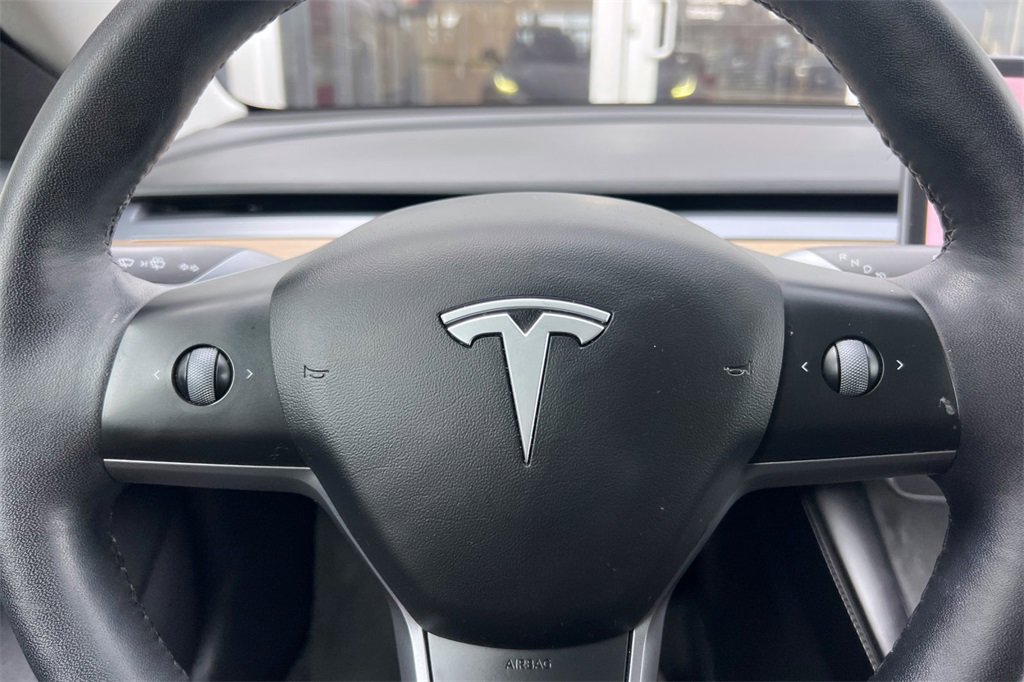 Used 2022 Tesla Model 3 Long Range image 24