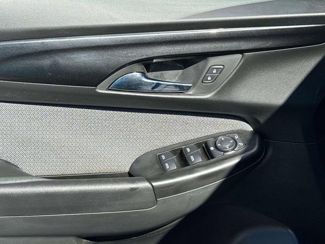 Used 2024 Chevrolet TrailBlazer LT w/ Driver Confidence Package image 19