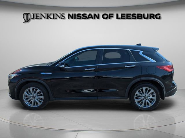 Used 2023 INFINITI QX50 Pure image 11