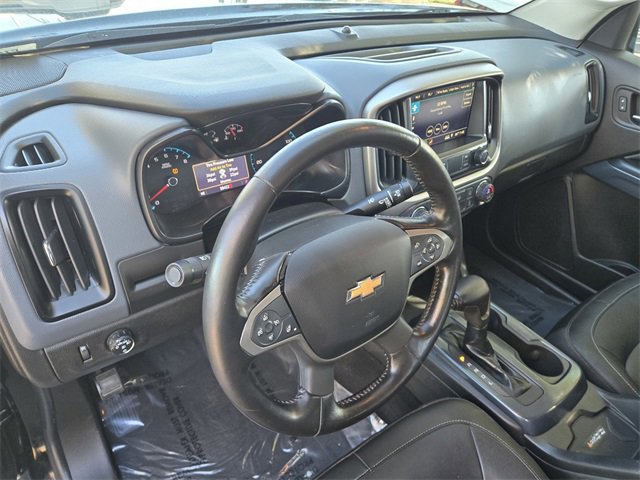 Used 2019 Chevrolet Colorado Z71 w/ Z71 Midnight Edition image 11