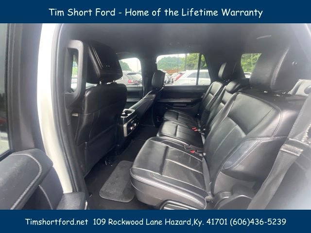 Used 2020 Ford Expedition XLT w/ Equipment Group 202A AWD/4WD image 11