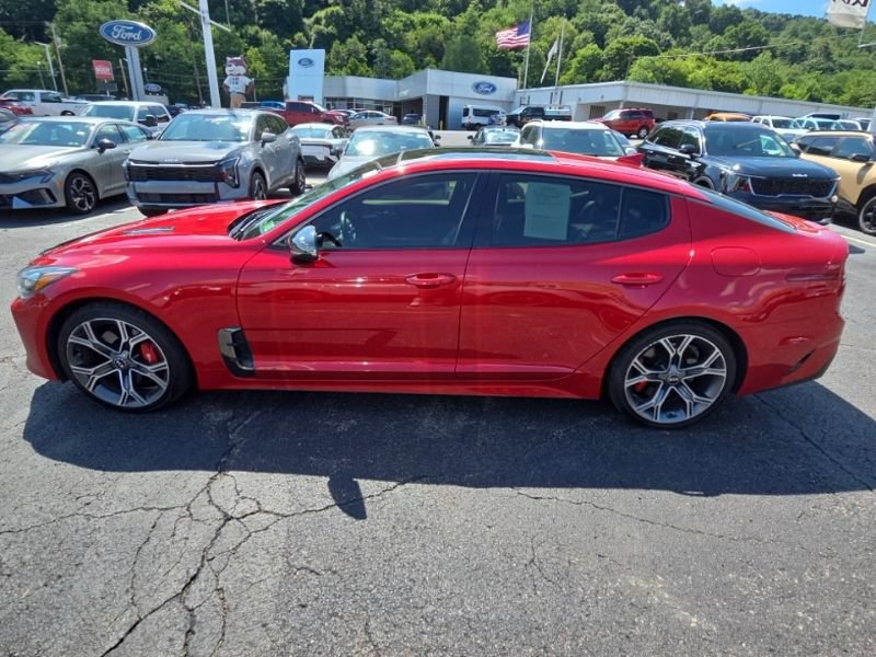 Used 2018 Kia Stinger GT2 AWD/4WD image 4