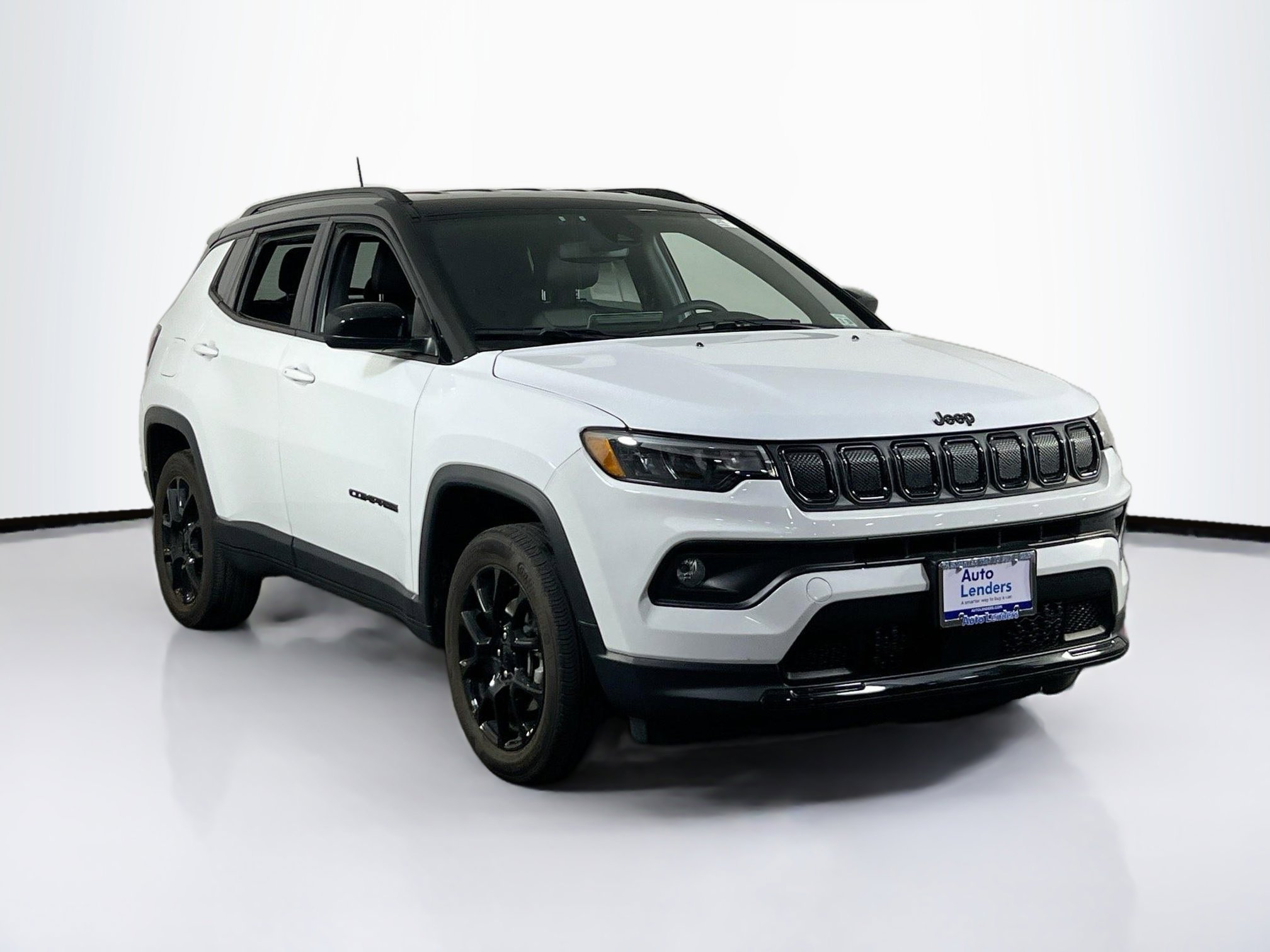 Used 2022 Jeep Compass Altitude image 3