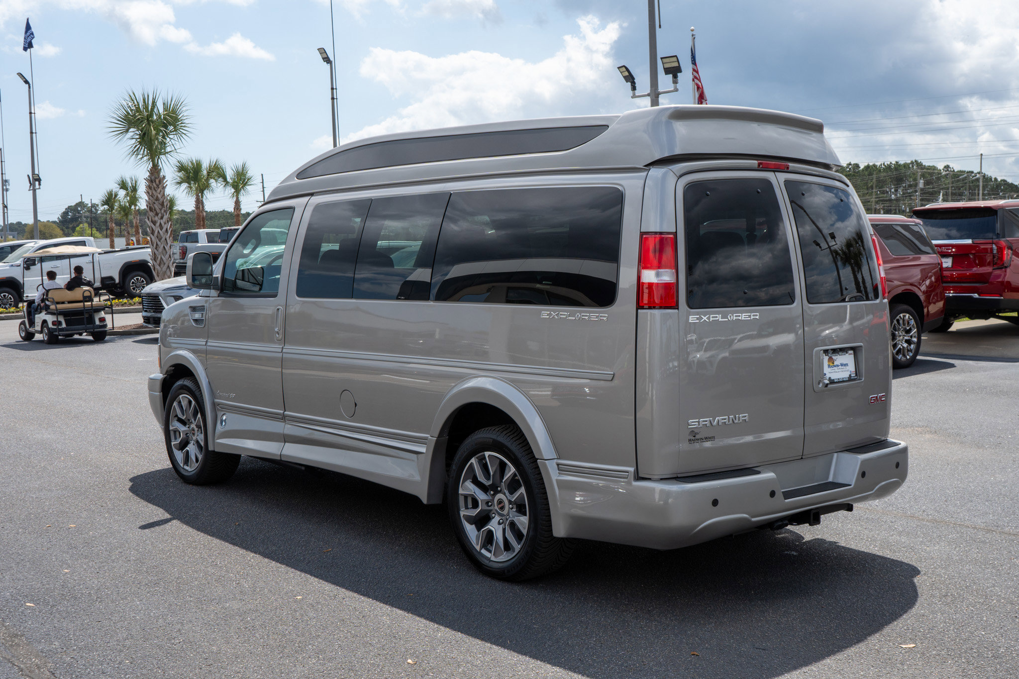 New 2026 GMC Savana 2500 w/ Driver Convenience Package image 5