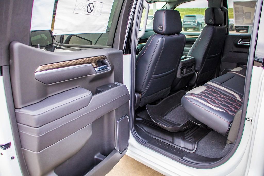 New 2025 Chevrolet Silverado 1500 RST image 23