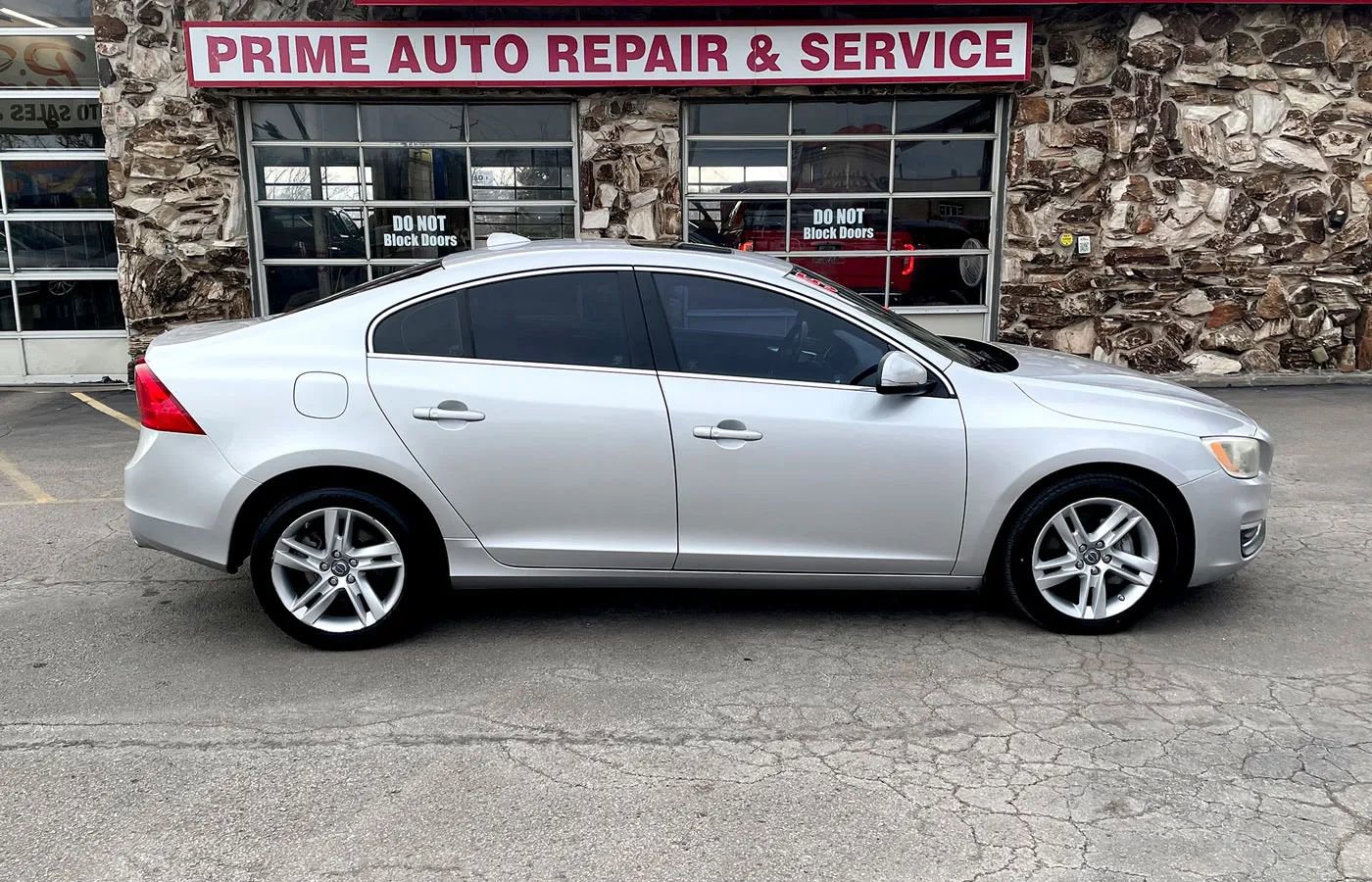 Used 2015 Volvo S60 T5 Premier image 8