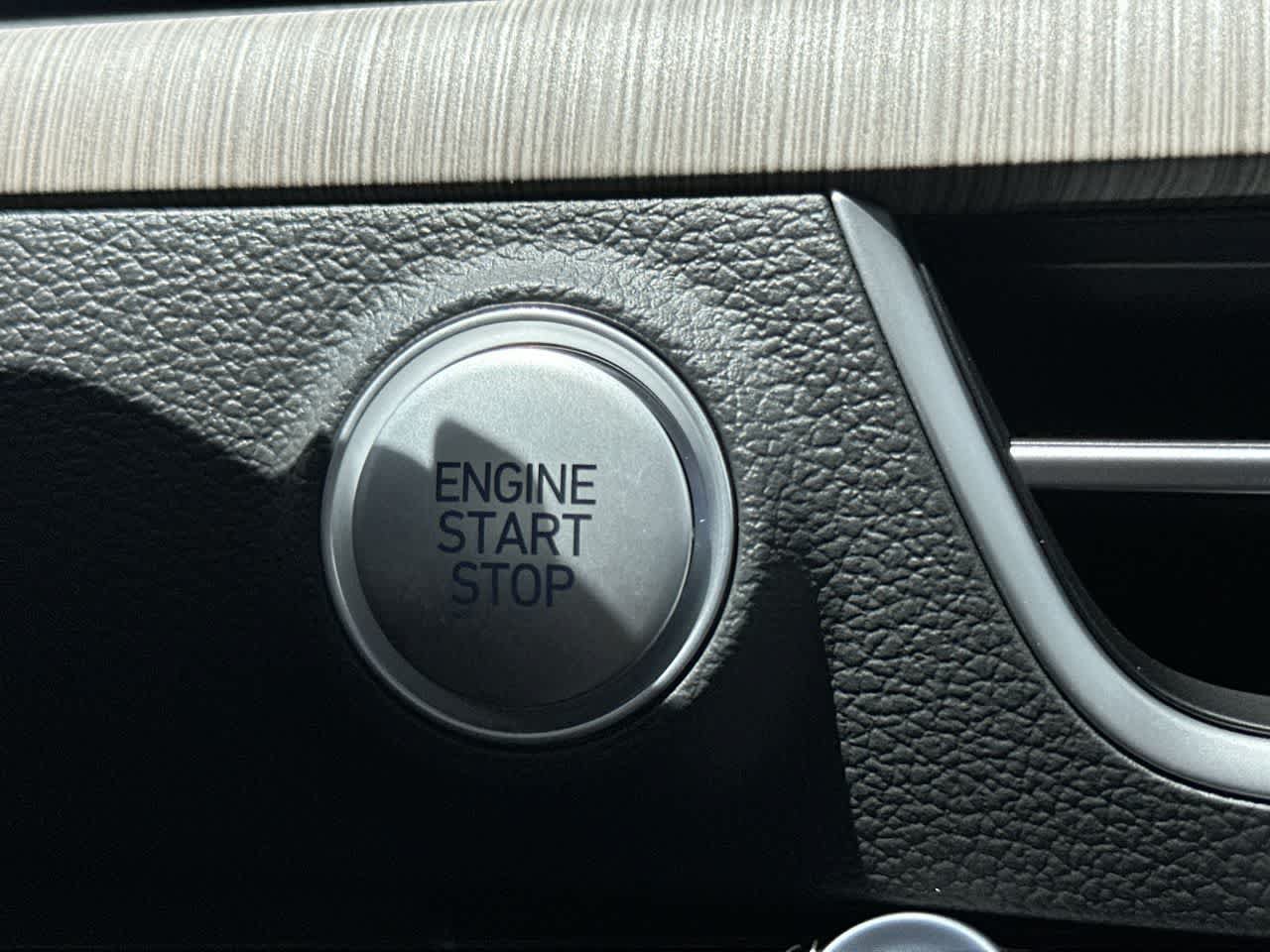 New 2025 Hyundai Sonata SEL FWD image 17