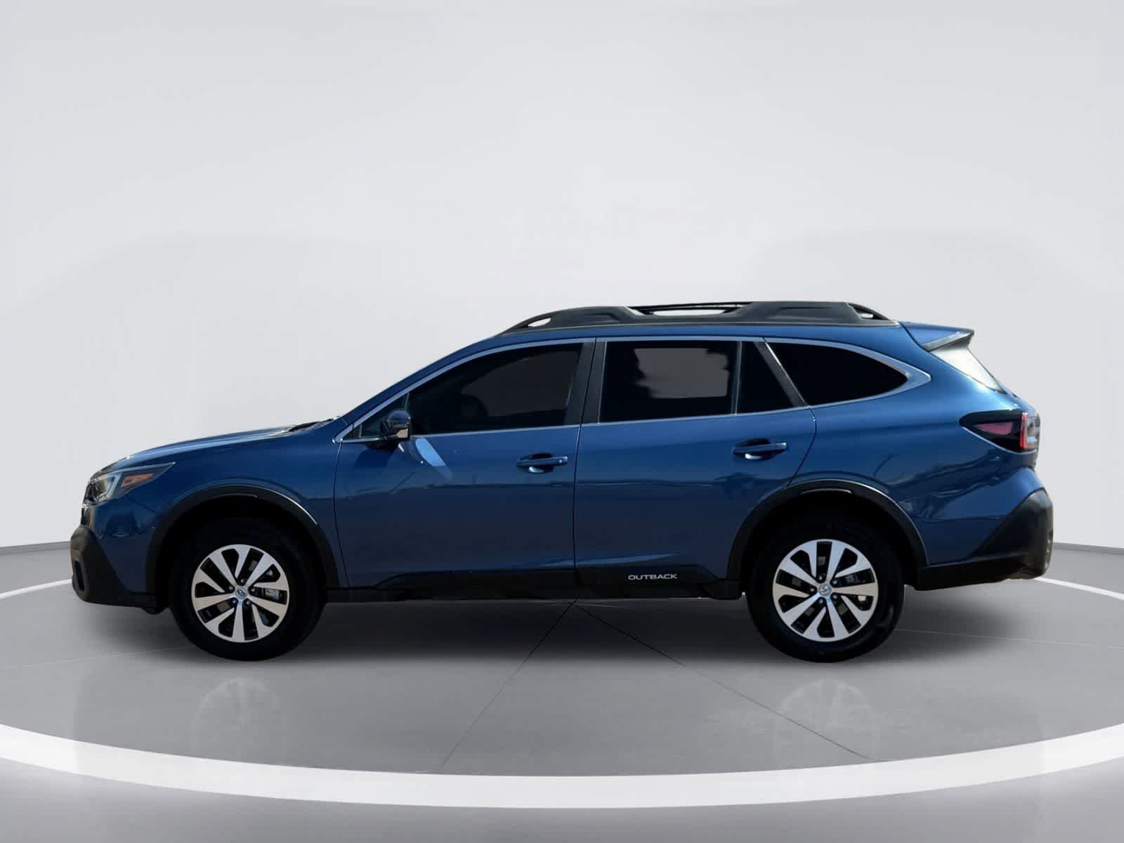 Used 2022 Subaru Outback Premium AWD/4WD image 4