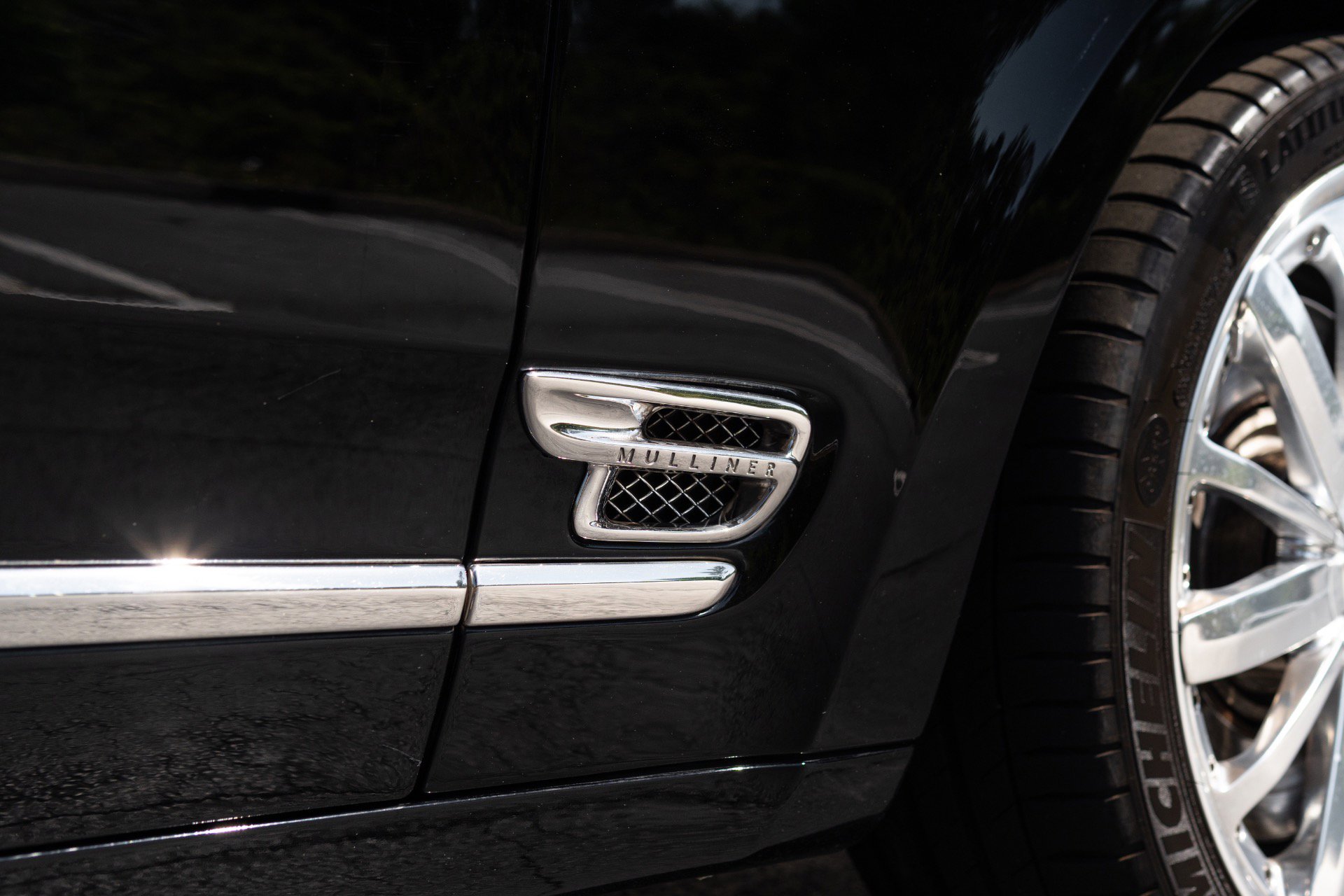 Used 2014 Bentley Mulsanne RWD image 11