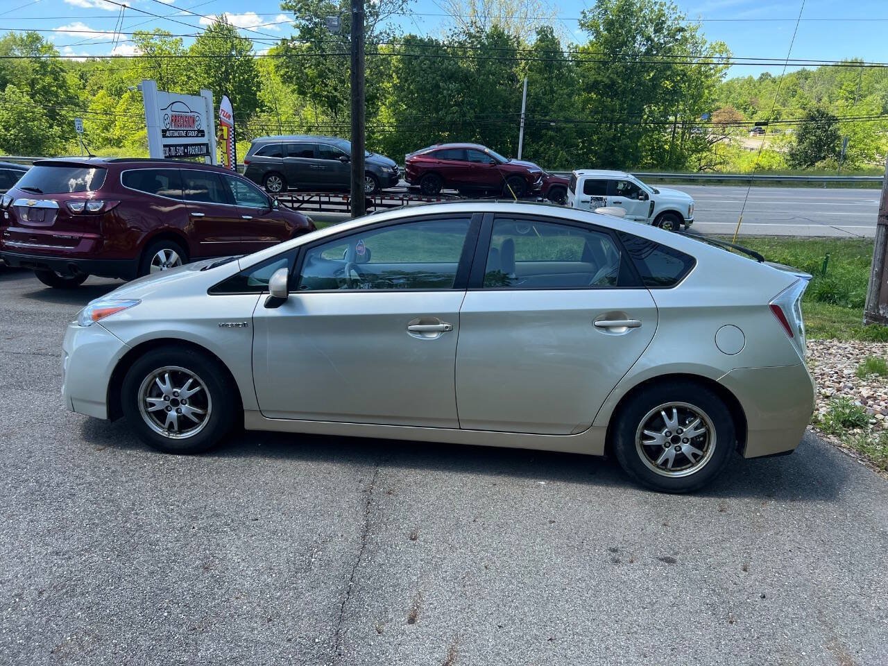 Used 2011 Toyota Prius Four w/ Solar Roof Pkg FWD image 7