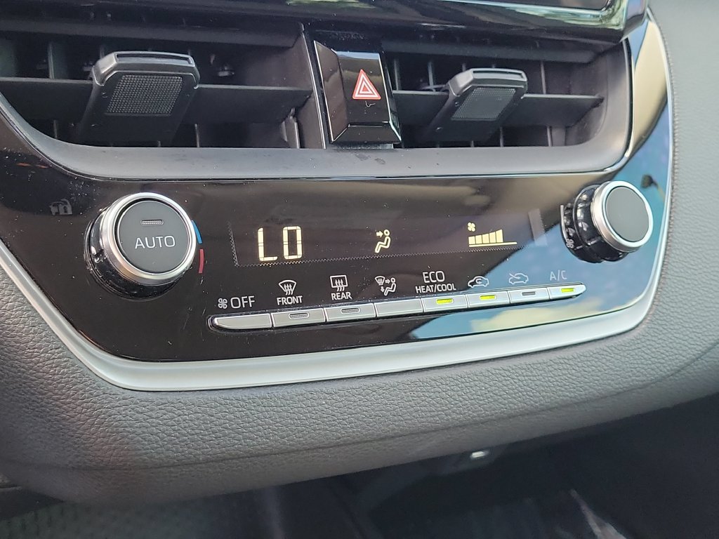 Certified 2024 Toyota Corolla LE FWD image 16