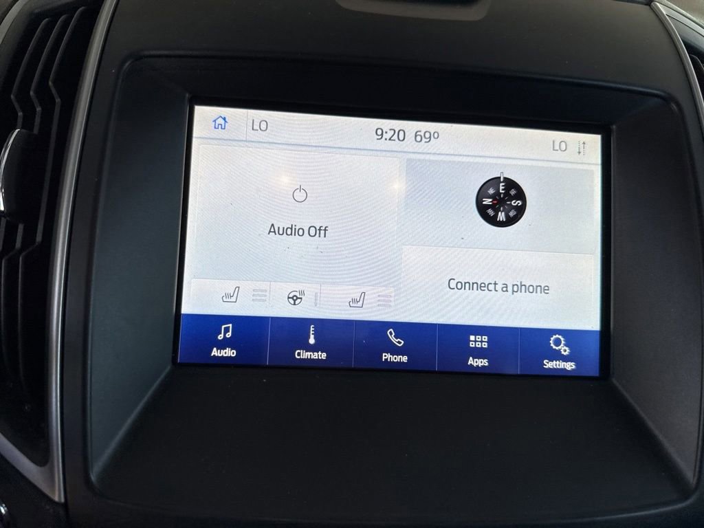 Used 2020 Ford Edge SEL w/ Cold Weather Package AWD/4WD image 19