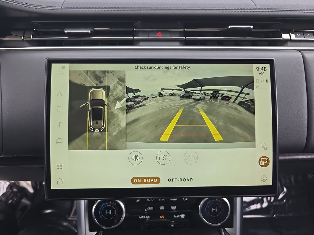 Certified 2023 Land Rover Range Rover SE image 24