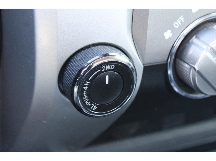 Used 2019 Toyota Tundra SR5 w/ SR5 Upgrade Package image 29