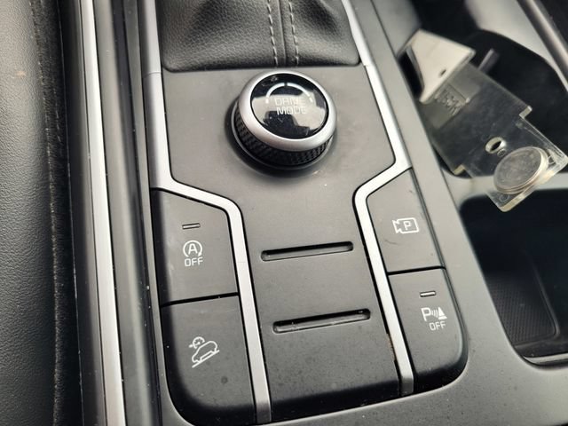Used 2022 Kia Sorento S FWD image 25